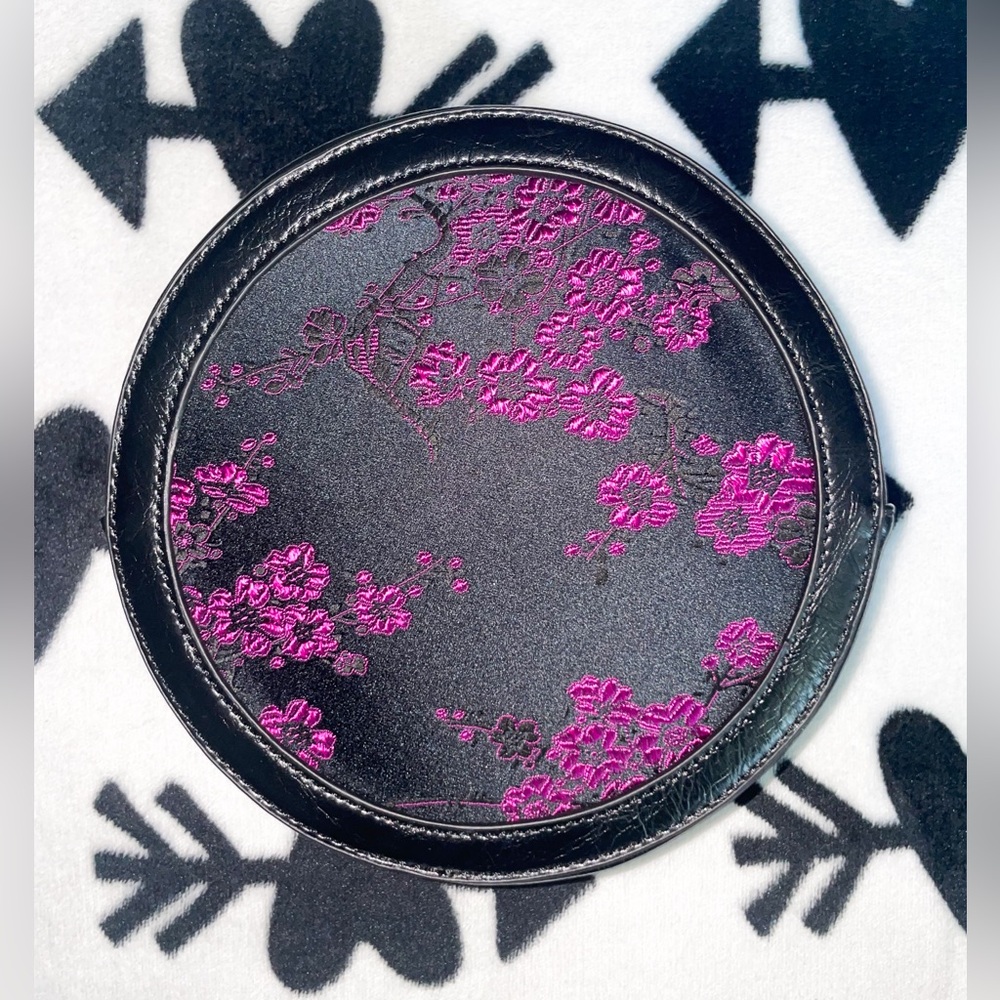Poster Girl purse